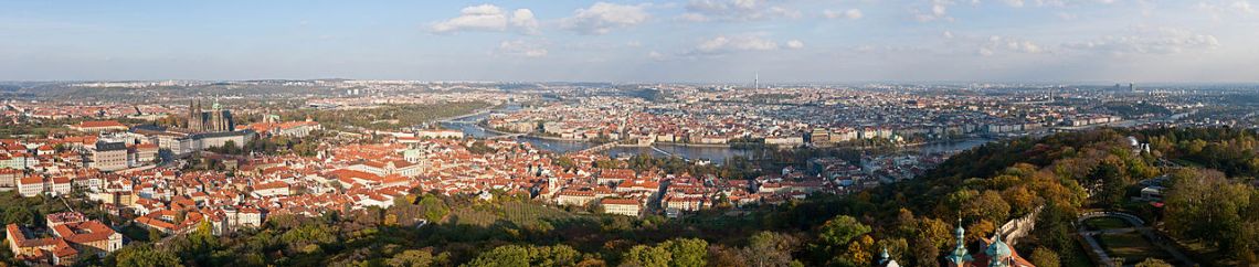 Prague_Panorama_-_Oct_2010